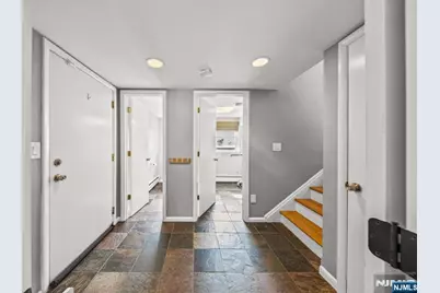 206 Harwood Place, Paramus, NJ 07652 - Photo 35