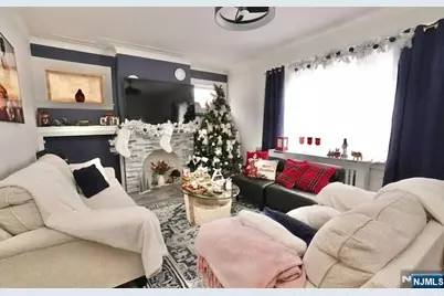 99 Grafton Avenue, Newark, NJ 07104 - Photo 11