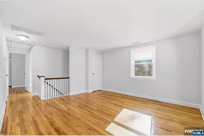 371 Gilbert Street 2 #2, Ridgewood, NJ 07450 - Photo 5