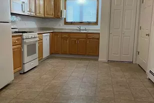 72 Lincoln Pl 2, East Rutherford, NJ 07073 - Photo 3