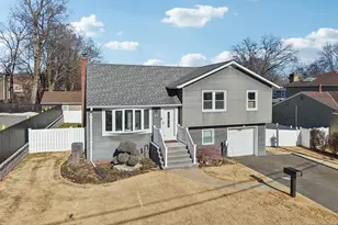 44 Richard Ct, River Edge, NJ 07661 - Photo 1