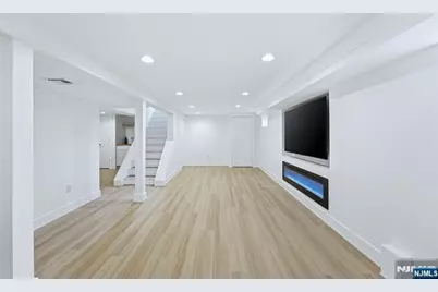 219 Sanzari Place, Maywood, NJ 07607 - Photo 41