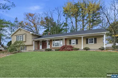 55 Somerset Drive, Woodcliff Lake, NJ 07677 - Photo 1