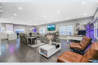 171 Pleasant Avenue, Englewood, NJ 07631 - Photo 5