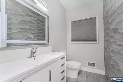 171 Pleasant Avenue, Englewood, NJ 07631 - Photo 13