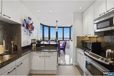 100 Carlyle Drive 6M-N #6M-N, Cliffside Park, NJ 07010 - Photo 7