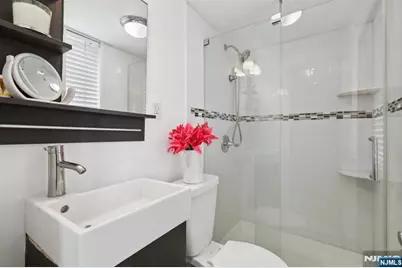 150 Overlook Avenue 7F #7F, Hackensack, NJ 07601 - Photo 25