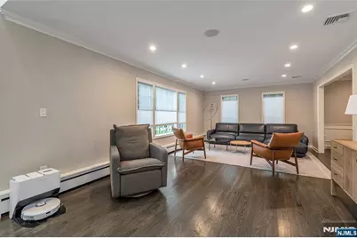 55 Auryansen Court, Closter, NJ 07624 - Photo 7