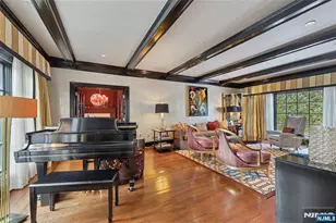 66 Hoover Dr, Cresskill, NJ 07626 - Photo 7