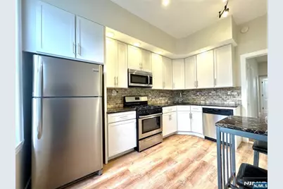 215 Dodd Street 1 #1, Weehawken, NJ 07086 - Photo 11