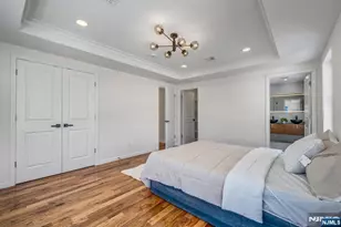 131 Palsa Ave, Elmwood Park, NJ 07407 - Photo 17