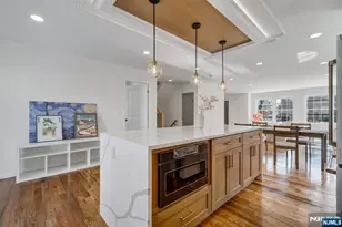 131 Palsa Ave, Elmwood Park, NJ 07407 - Photo 9