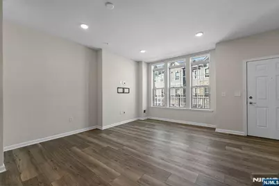 34 Arnold Drive, Wood Ridge, NJ 07075 - Photo 3