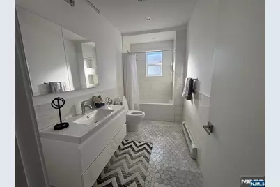 332 Lafayette Avenue, Hawthorne, NJ 07506 - Photo 9