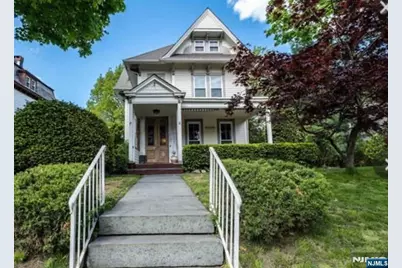 154 Clinton Place 2 #2, Hackensack, NJ 07601 - Photo 1