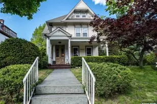 154 Clinton Pl 2, Hackensack, NJ 07601 - Photo 1