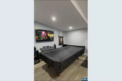 16 Whitmore Place, Clifton, NJ 07011 - Photo 7