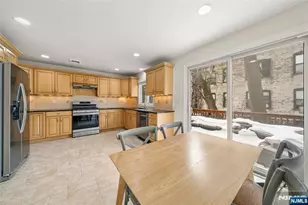 264 Lafayette Ave, Cliffside Park, NJ 07010 - Photo 9