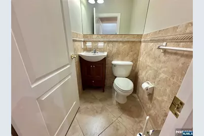 23 Harwood Terrace B #B, Palisades Park, NJ 07650 - Photo 11