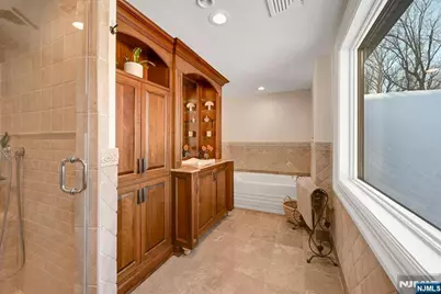 285 Chestnut Ridge Road, Woodcliff Lake, NJ 07677 - Photo 35