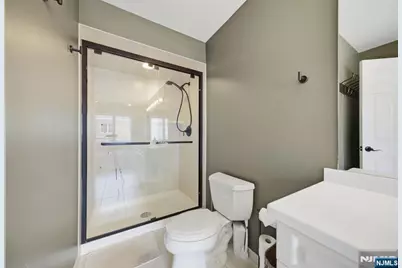 119 Stonegate Trail, Cresskill, NJ 07626 - Photo 27