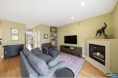 119 Stonegate Trail, Cresskill, NJ 07626 - Photo 15