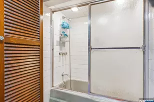 16 Murray Ave, Paterson, NJ 07501 - Photo 25