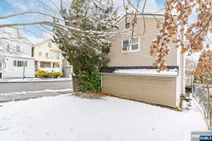 16 Murray Ave, Paterson, NJ 07501 - Photo 7