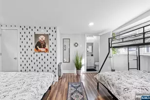 9 51st St, Bayonne, NJ 07002 - Photo 7