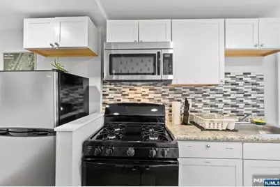 9 51st Street, Bayonne, NJ 07002 - Photo 17