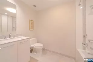 1200 Ave At Port Imperial 516, Weehawken, NJ 07086 - Photo 11