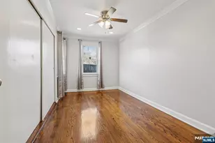 631 Valley St, Orange, NJ 07050 - Photo 21