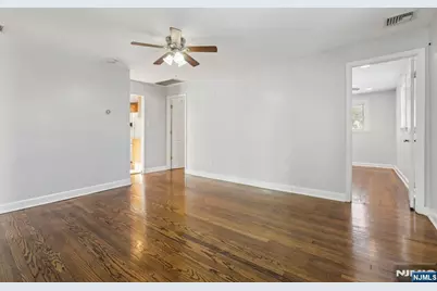 631 Valley Street, Orange, NJ 07050 - Photo 15