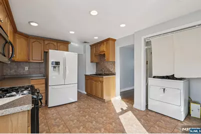 631 Valley Street, Orange, NJ 07050 - Photo 17