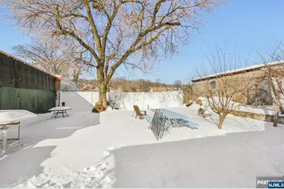 631 Valley Street, Orange, NJ 07050 - Photo 31