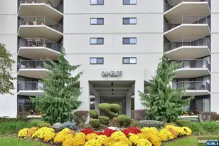 245 Prospect Ave 14D, Hackensack, NJ 07601 - Photo 3