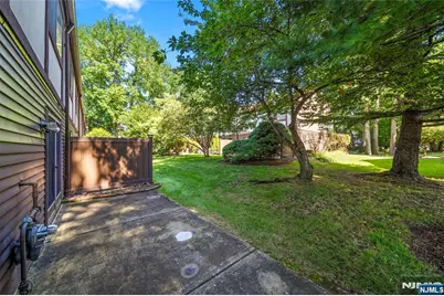 121 Broadway, Cresskill, NJ 07626 - Photo 17