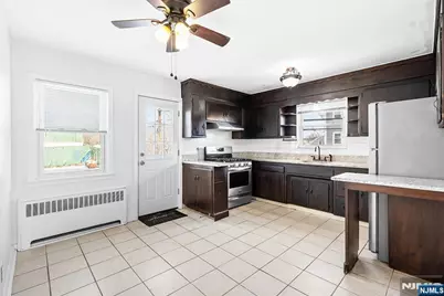 274 Greylock Parkway, Belleville, NJ 07109 - Photo 19