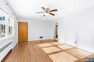 274 Greylock Pkwy, Belleville, NJ 07109 - Photo 23