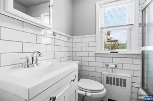 274 Greylock Pkwy, Belleville, NJ 07109 - Photo 17