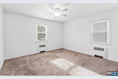 274 Greylock Parkway, Belleville, NJ 07109 - Photo 13