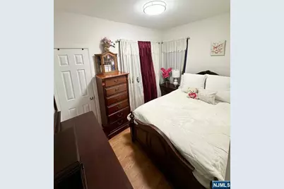 54 College Place, Ridgefield Park, NJ 07660 - Photo 7