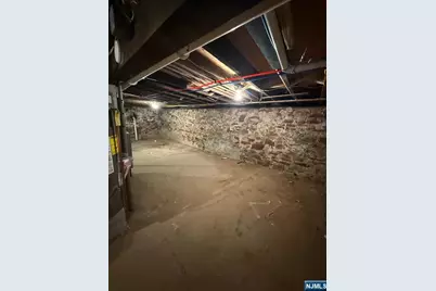 586 11th Street, Newark, NJ 07107 - Photo 35