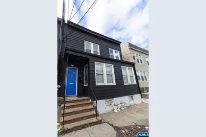 586 11th Street, Newark, NJ 07107 - Photo 1