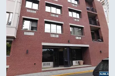 825 Palisade Avenue C2 #C2, Fort Lee, NJ 07024 - Photo 1