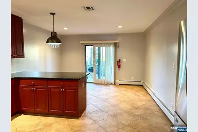 410 Abbott Avenue Fl 1 #FL 1, Ridgefield, NJ 07657 - Photo 5