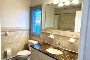 410 Abbott Ave Fl 1, Ridgefield, NJ 07657 - Photo 11