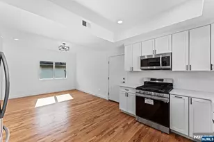 246 248 Cortlandt 1, Belleville, NJ 07109 - Photo 5