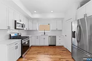 246 248 Cortlandt 1, Belleville, NJ 07109 - Photo 3