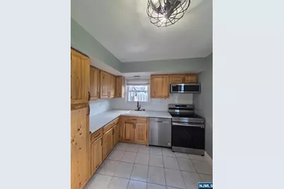 86A Bergen Turnpike, Ridgefield Park, NJ 07660 - Photo 7